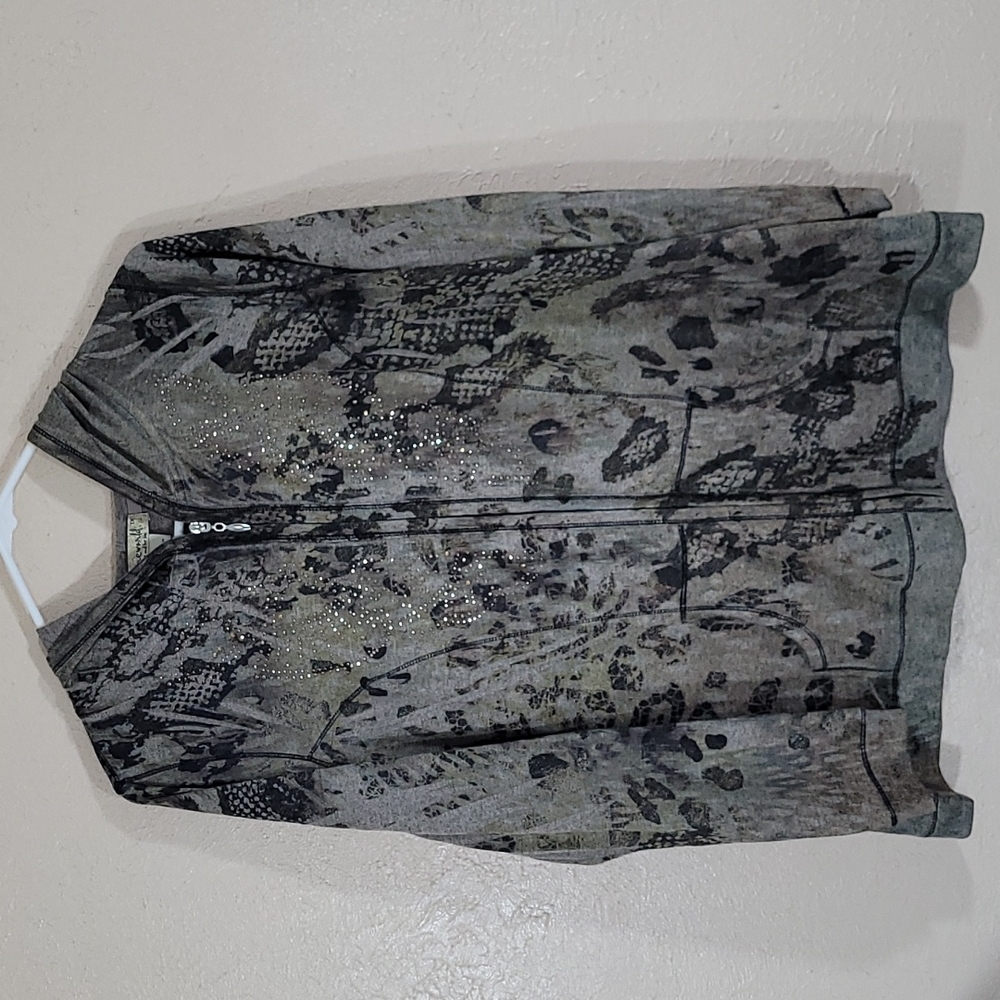 One World 1X hoodie full zip green and brown sweatshirt rivets XL